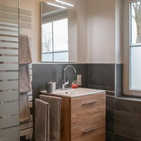 Familytime Mit Großem Garten * Simmerath