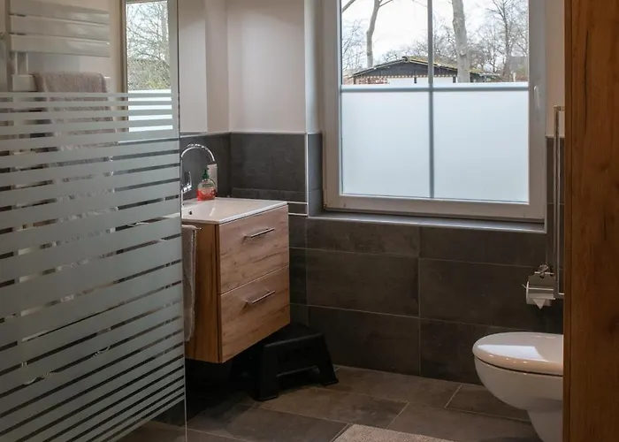 Familytime - Fuer Familien Mit Garten Im Gruenen *