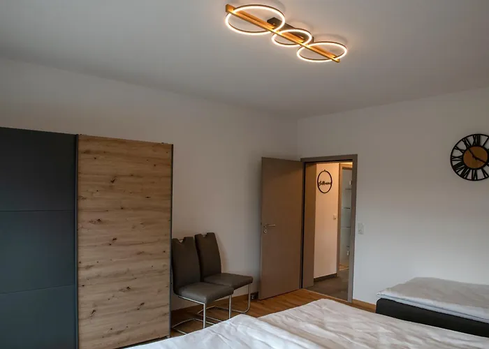 Familytime - Fuer Familien Mit Garten Im Gruenen 锡默拉特