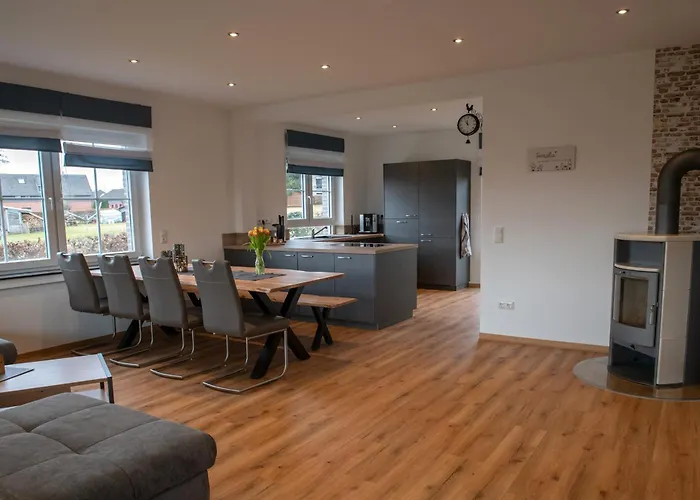 Familytime - Fuer Familien Mit Garten Im Gruenen *