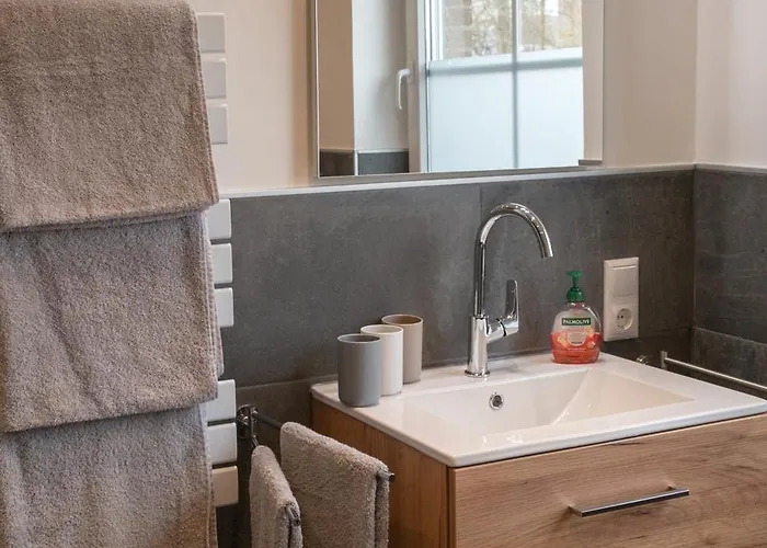 Familytime - Fuer Familien Mit Garten Im Gruenen *